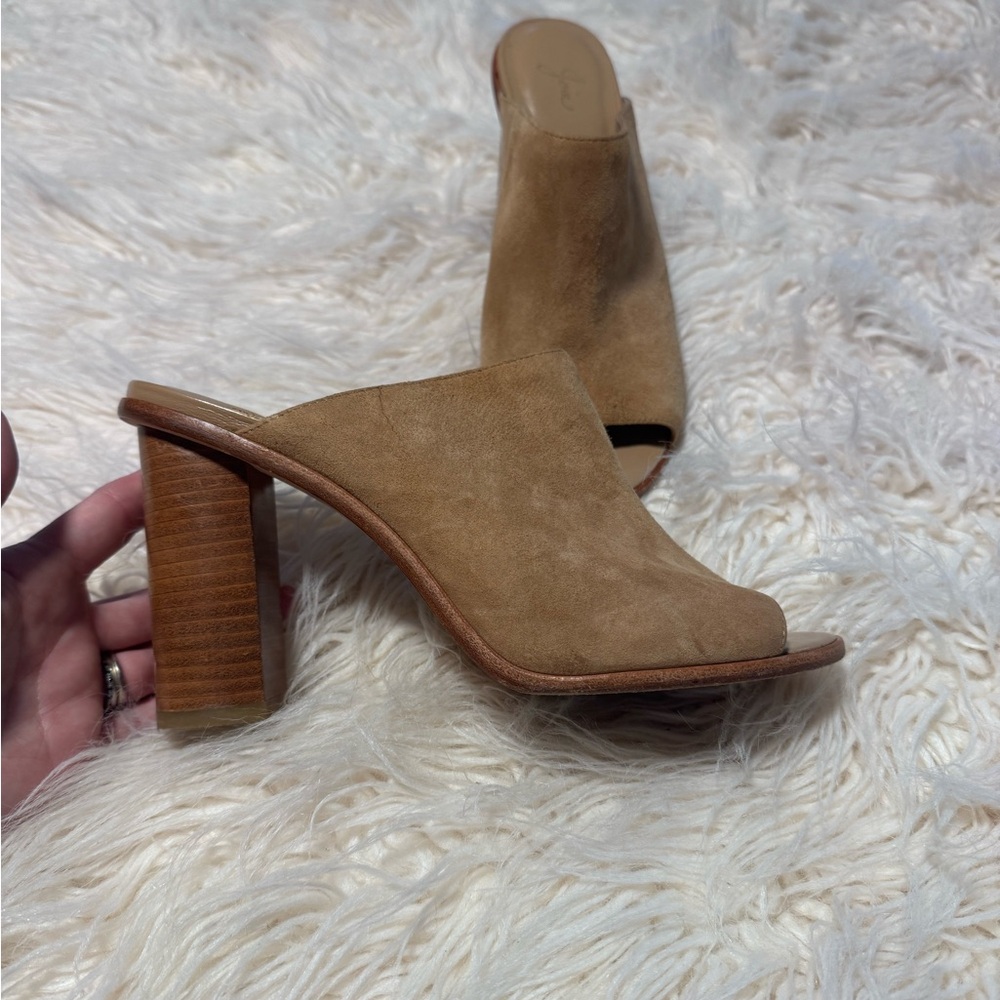 Joie Suede Tan Heel Sandals Size 38 1/2 Eu US 8.5 Neutral Fall Brown Leather